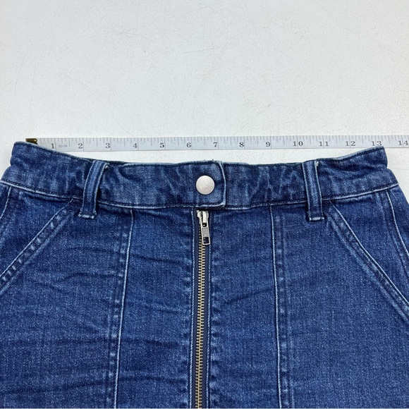 Madewell Denim Utility Zip Skirt - Picture 5 of 8